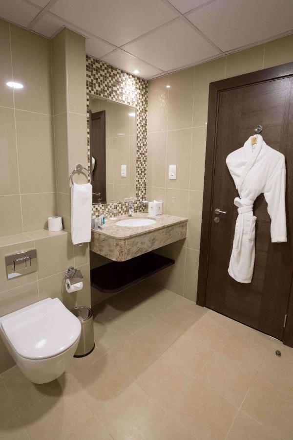 Gulf Executive Hotel & Residence Juffair Manama Exterior foto